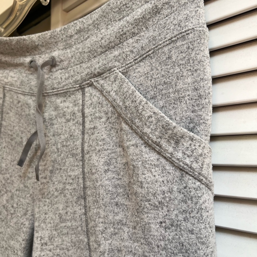 Lucy Brand Women’s Sz M Lucy Gray Sweatpants Joggers Loungewear Casual Pants - Picture 4 of 12